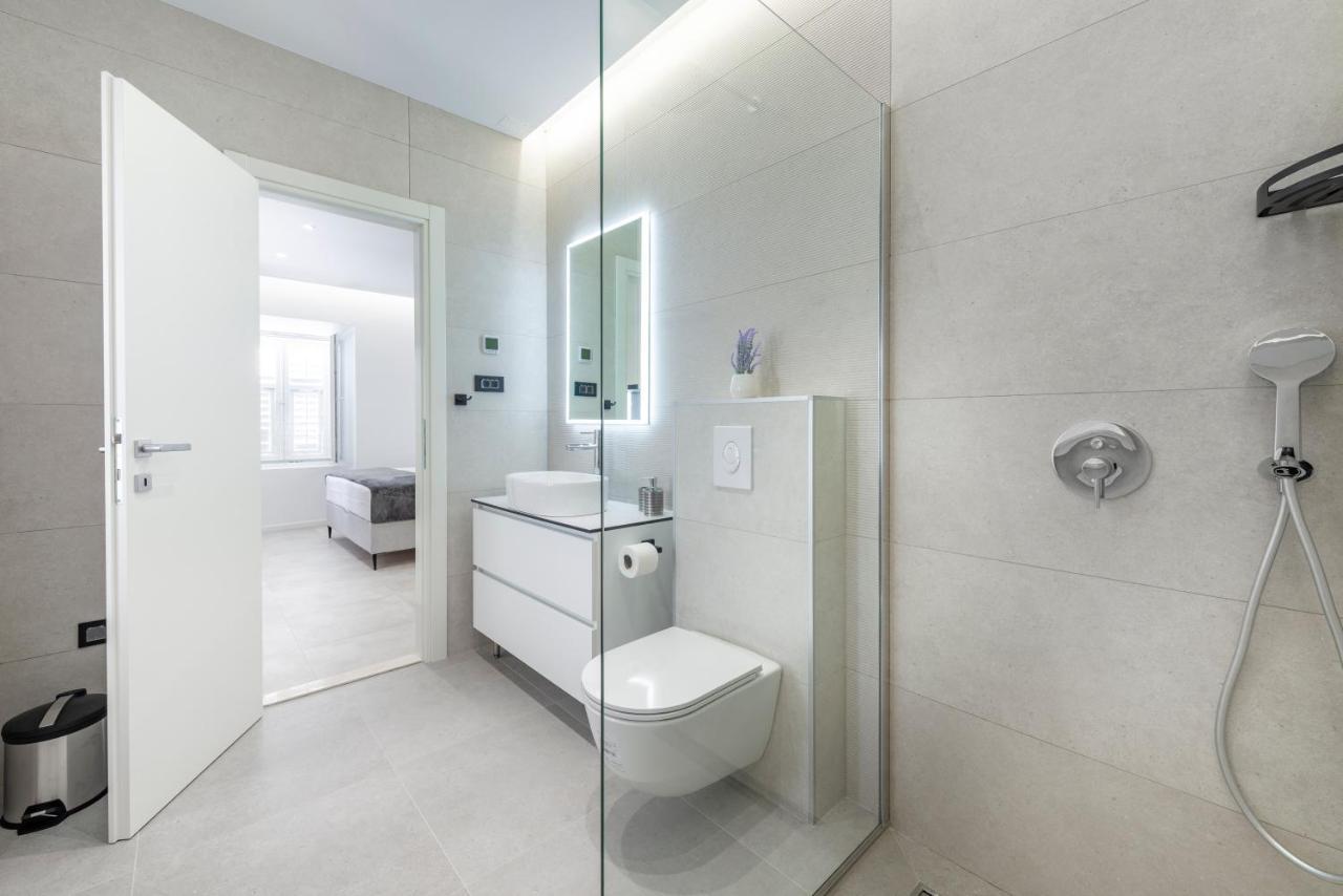 La Porta 1, Seaview Apartment In The Center ツァヴタット エクステリア 写真